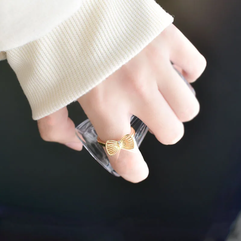 Version coréenne populaire de la même bague à nœud, simple et à la mode, personnalisée pour femmes, index creux, vente en gros 3