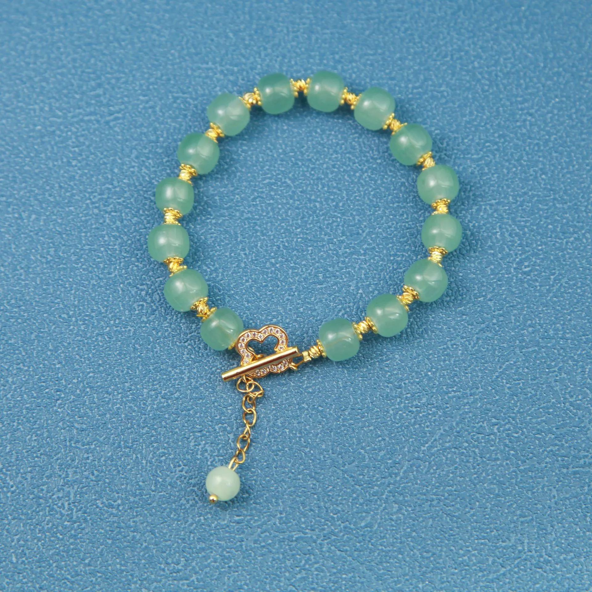 Xiaohongshu has the same national style four-leaf clover one-word buckle gold silk bell bracelet niche palace design to give gif - Bracelets & Bangles 9