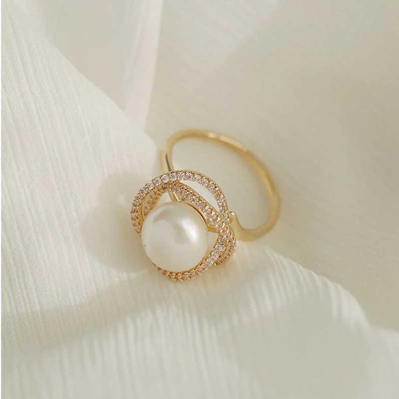 Koreanische Version des Perlenrings für Damen, leichter Luxus, einfache Nische, vielseitiger High-End-Sinn, leicht eingelegter Zirkon-Live-Adjus-Ring 2