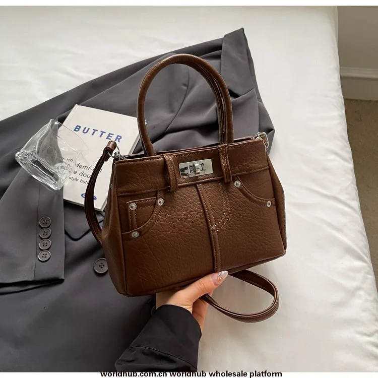 Xiaohongshu Internet Celebrity 2024 New Versatile Retro Versatile Lock Buckle Handbag One-Shoulder Fashion Crossbody Bag Women's 4