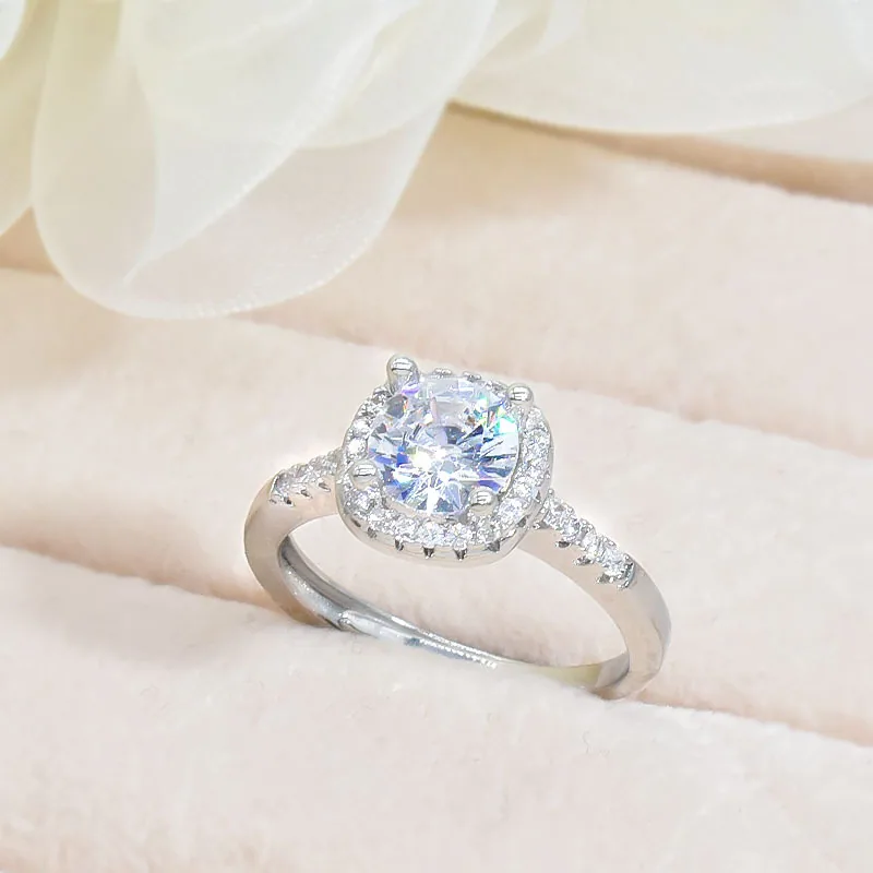 Source de diffusion en direct : super flash brillant, huit cœurs, huit flèches, zircon, carat, imitation Moissan, diamant, baiser d'ange 2