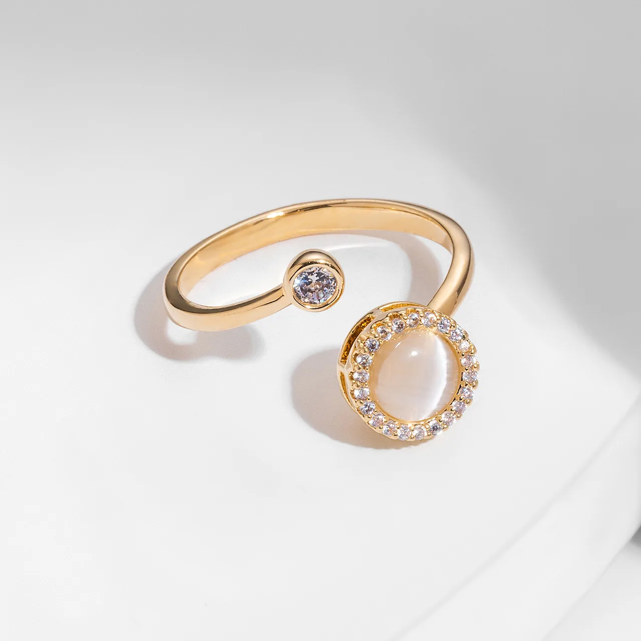 The rotatable cat's eye ring does not fade women's fashion temperament, light luxury opening, adjustable diamond-set high-end ha 6