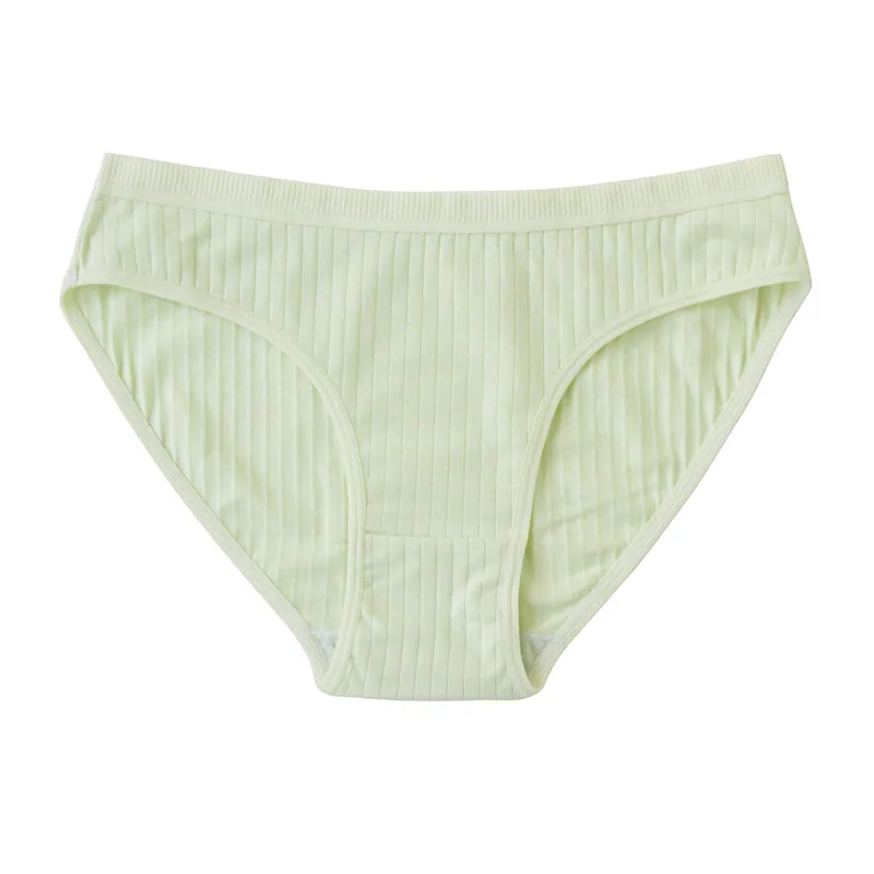 Explosive foreign trade cross-border underwear pure cotton girls large size mid-waist solid color European and American triangle 2