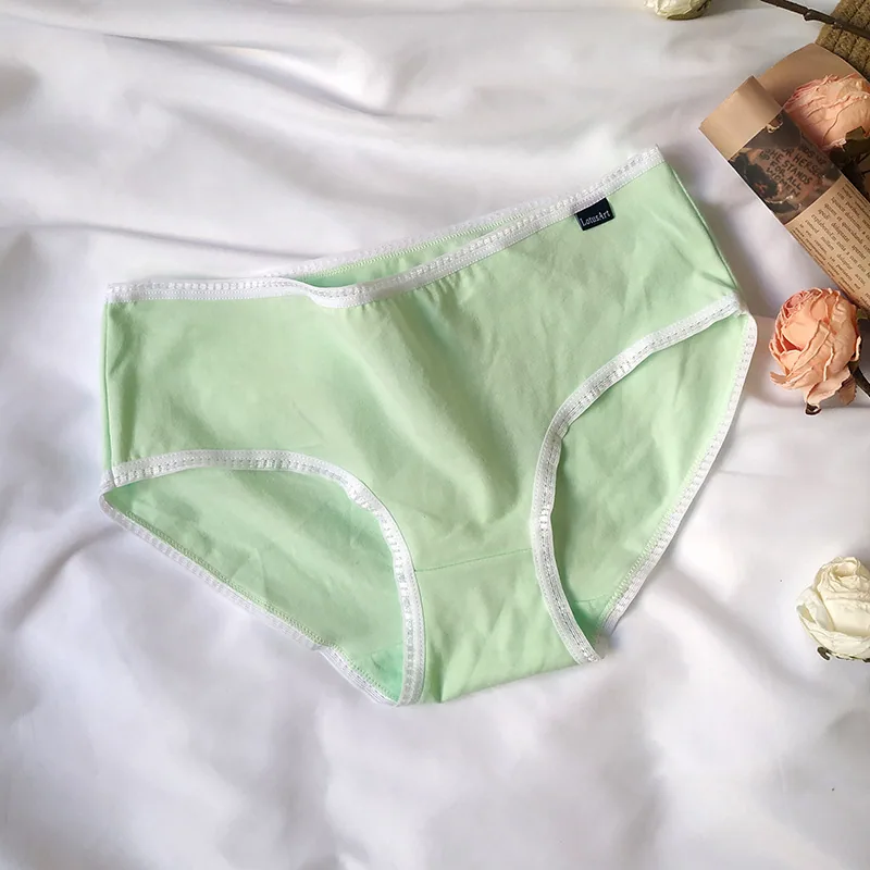 Wholesale mid-rise cotton underwear women's summer breathable buttocks plus size women's triangle underwear summer women's brand 11