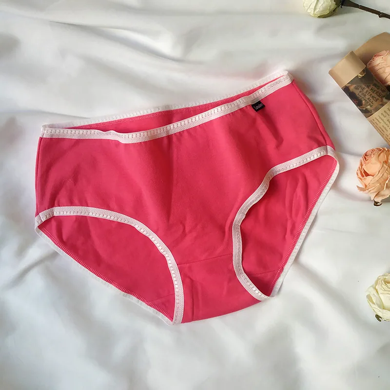 Wholesale mid-rise cotton underwear women's summer breathable buttocks plus size women's triangle underwear summer women's brand 12