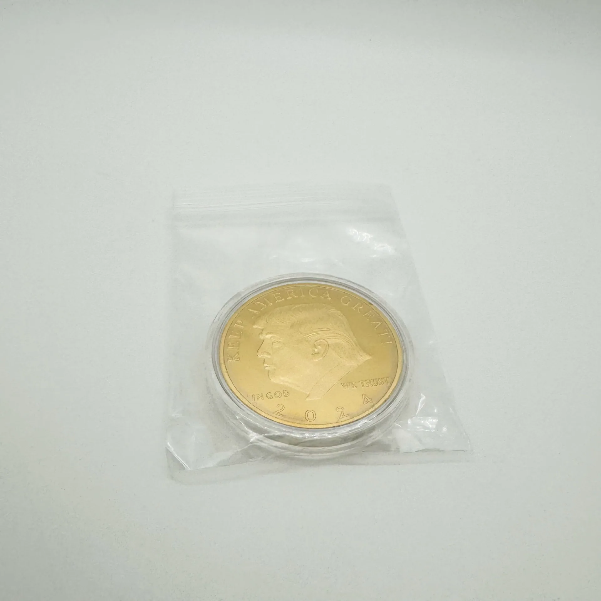 2024 U.S. President Statue of Liberty Trump Commemorative Coin Silver Coin Trump Foreign Currency Gold Coin Artifact Cross Mirro 2