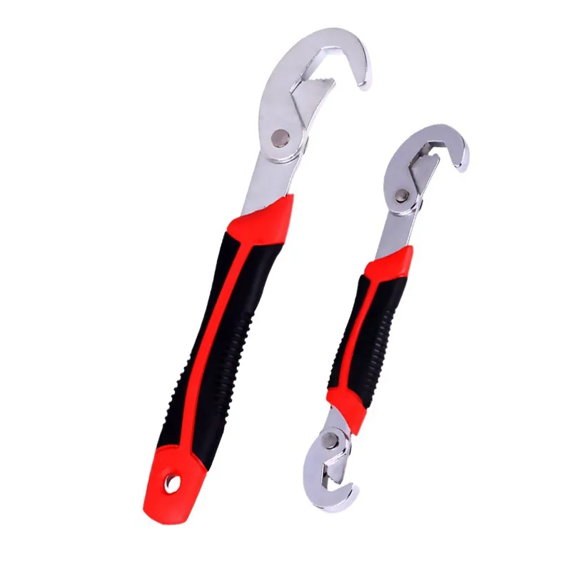 Labor-saving and fast self-tightening wrenches are mostly used with wrench king opening multi-function movable wrench pipe plier