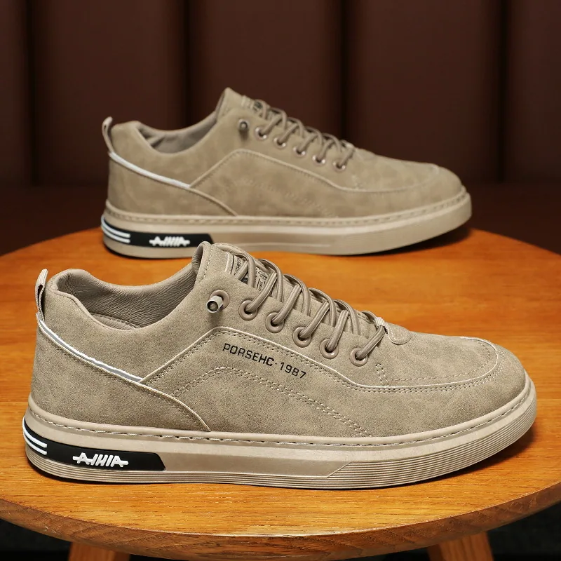 Spring men's shoes, new breathable construction work shoes, men's trend, versatile, anti-slip, sports casual shoes, board shoes