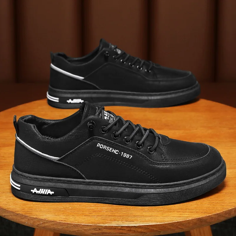 Spring men's shoes, new breathable construction work shoes, men's trend, versatile, anti-slip, sports casual shoes, board shoes 2