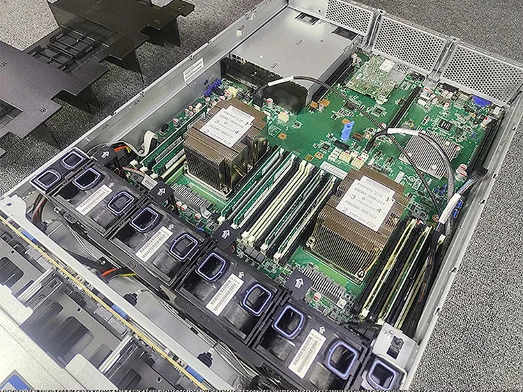Inspur SA5212M5 2U dual-socket rack server with Xeon Gold processor 10