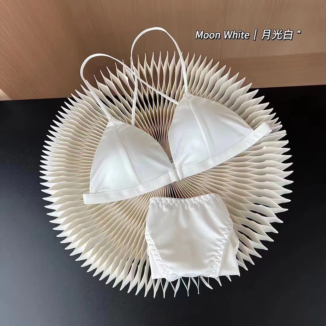 Original and innovative sexy French satin triangular thin cup comfortable front buckle beautiful back underwear light and breath 2