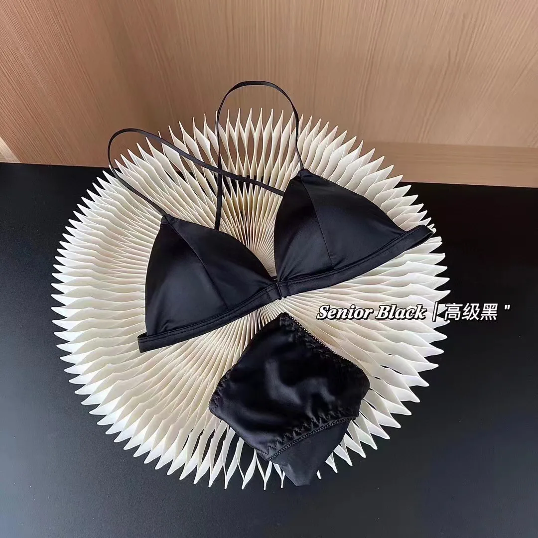 Original and innovative sexy French satin triangular thin cup comfortable front buckle beautiful back underwear light and breath 3