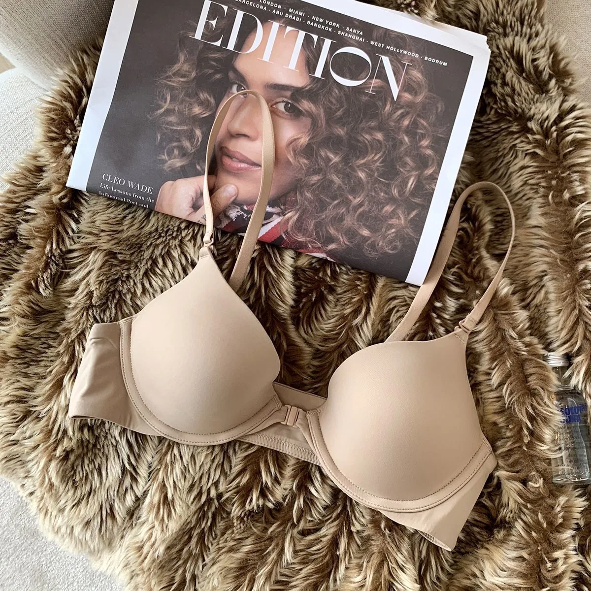 Glossy seamless underwear women's small breasts gathered in the front buckle, thin model with underwire sports anti-sagging b
