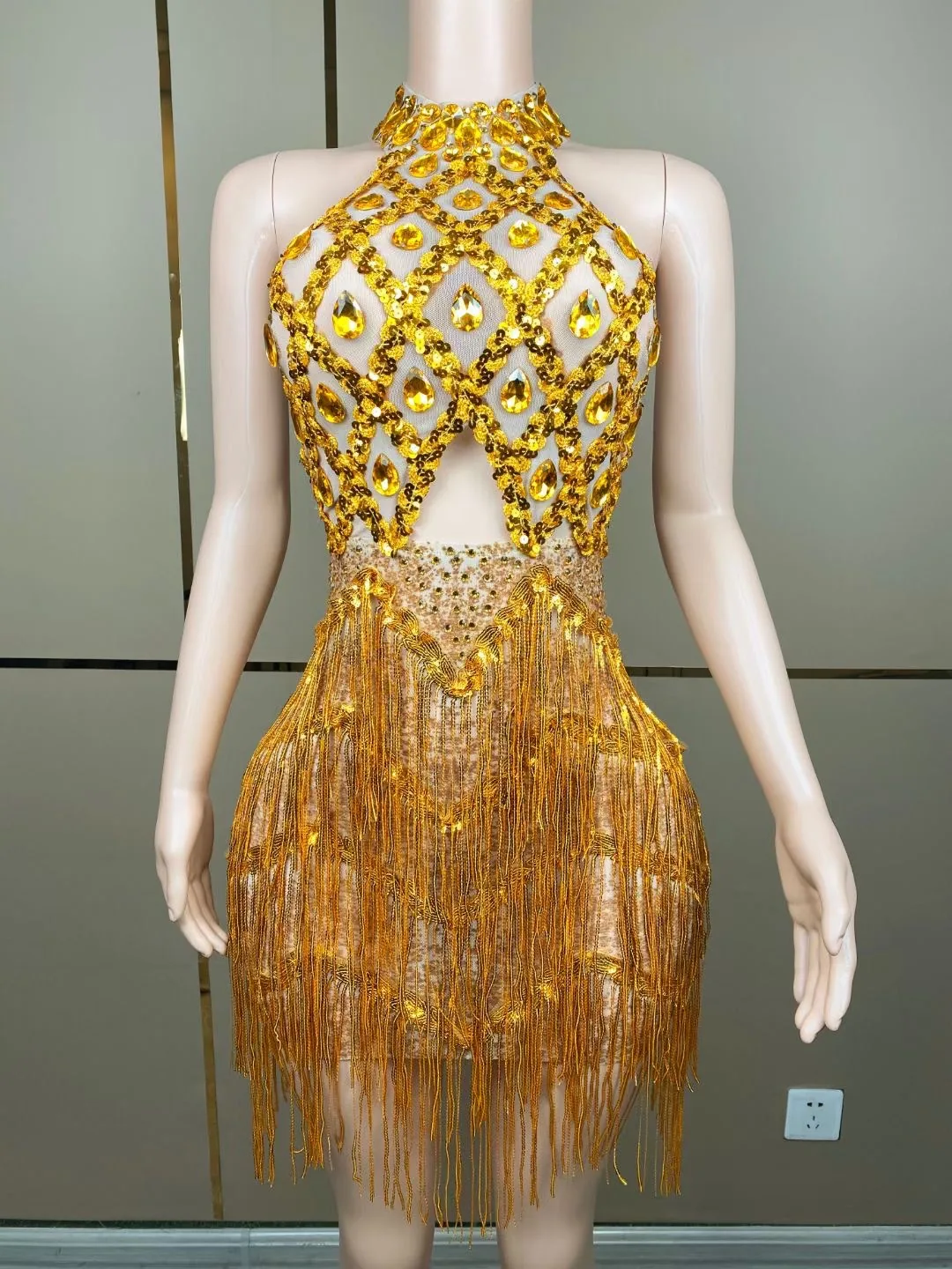 New sexy halterneck backless fringed mini skirt sparkling rhinestone, birthday party, bar, nightclub, stage performance dress 3