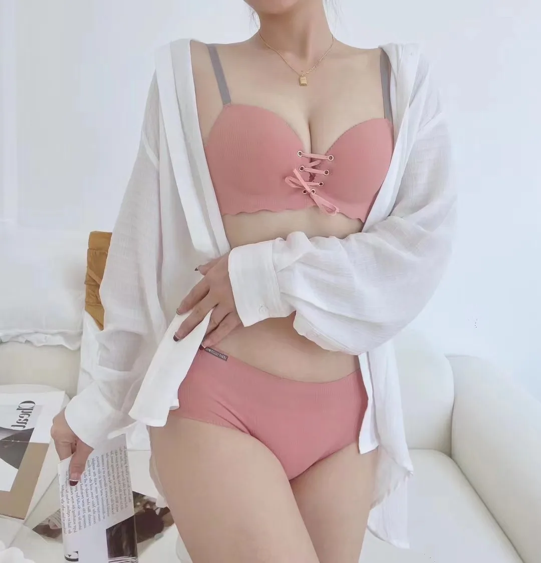 Lala Goddess one-piece strap gathering seamless underwear women's small breasts comfortable non-slip non-wire bra 6