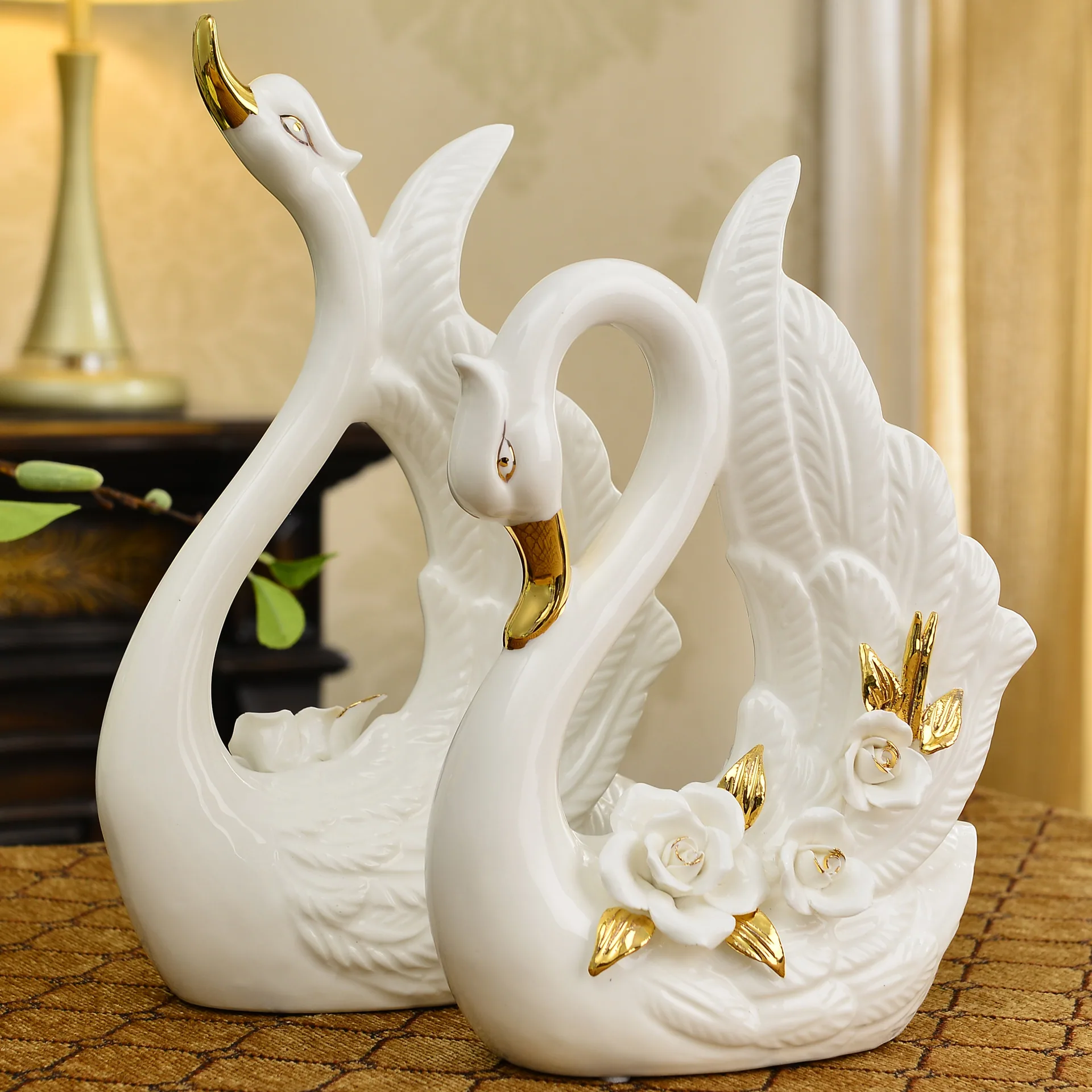 Modern Minimalist Couple Ceramic Swan Ornaments Home Décor European Creative Wedding Gifts Practical Crafts 4