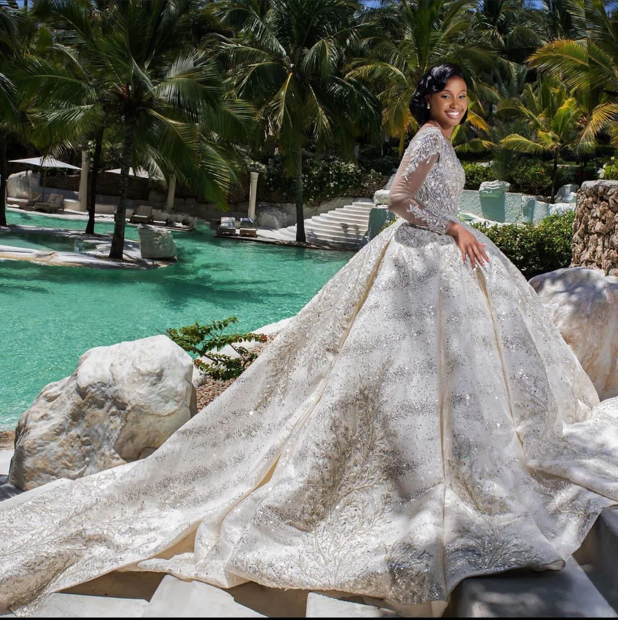 New wedding dress heavy industry embroidery beaded lace elegant long sleeve puffy princess dress trailing wedding dress 6284 2