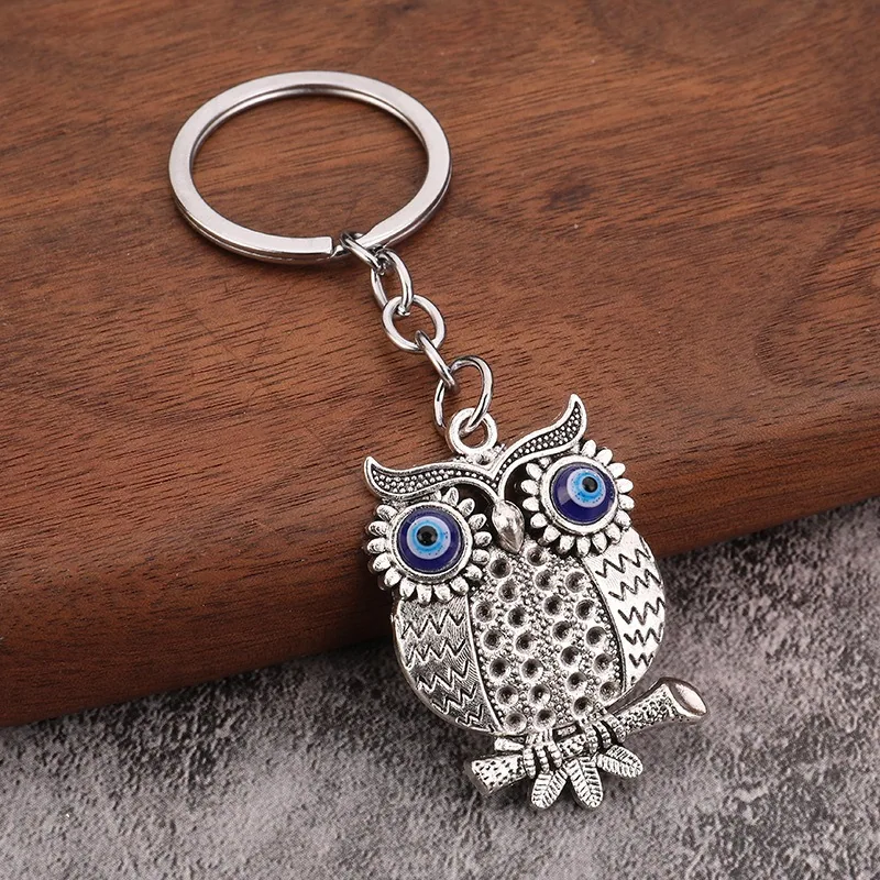 Cross-border hot sale eco-friendly alloy blue eye owl devil eye vintage accessories pendant pendant keychain 2