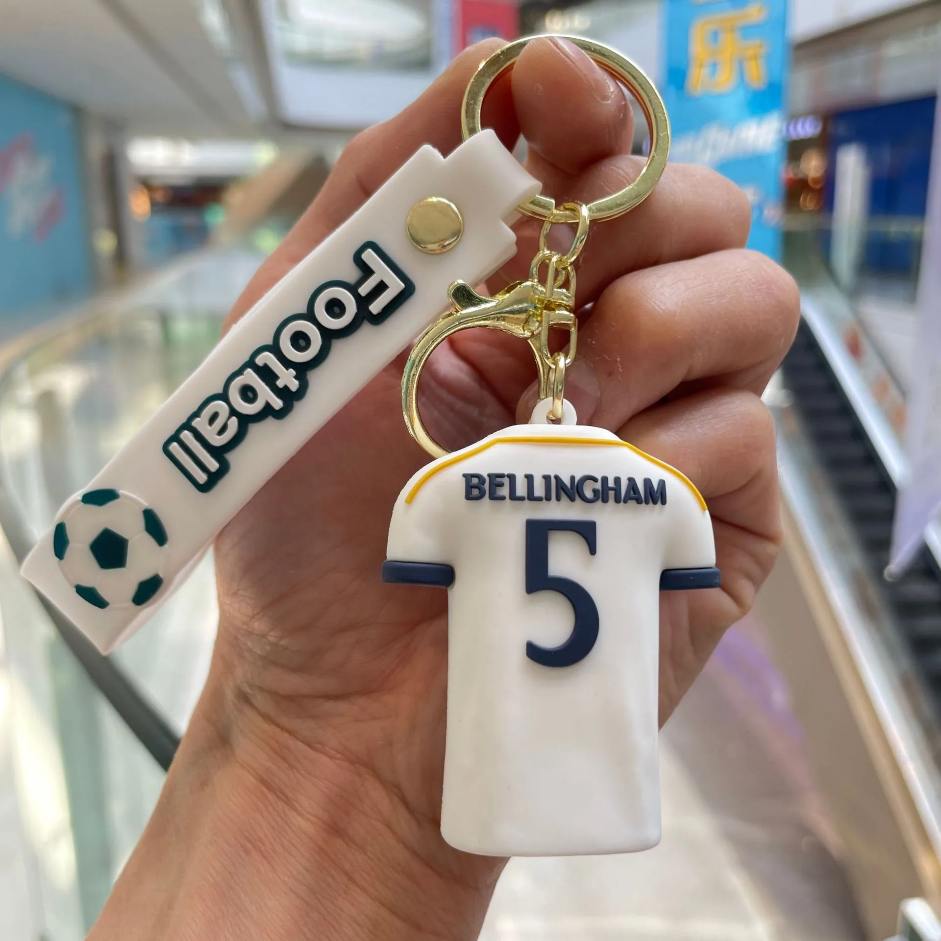 Cross-border New Football Jersey Keychain Cartoon Doll School Bag Pendant Car Keychain Small Gift Wholesale