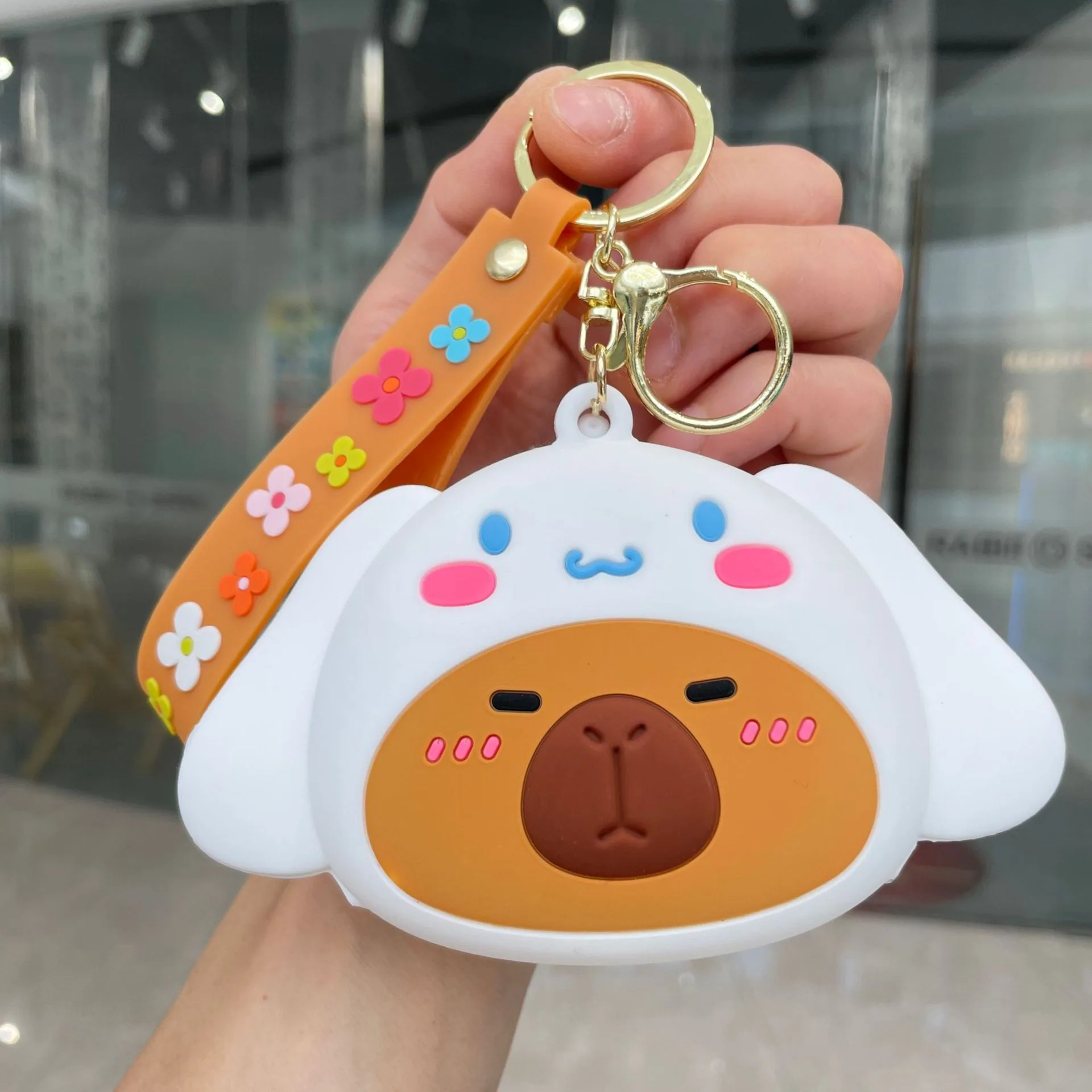 Internet celebrity cartoon cute coin purse silicone small wallet Sanrio keychain car ornament small gift wholesale 48