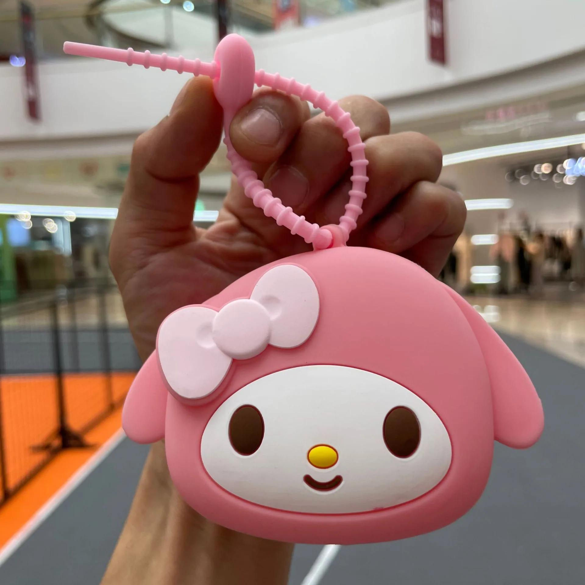 Internet celebrity cartoon cute coin purse silicone small wallet Sanrio keychain car ornament small gift wholesale 65