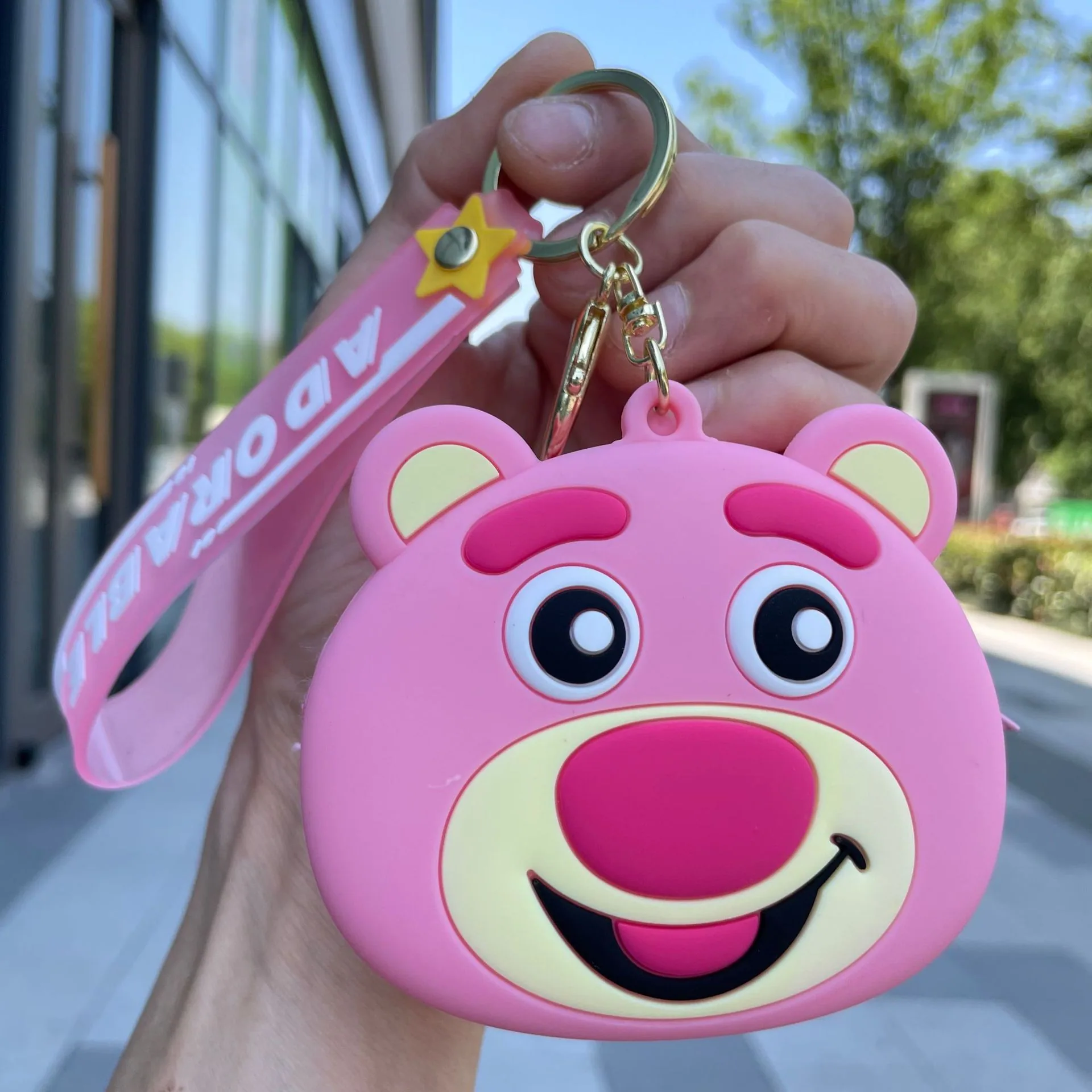 Internet celebrity cartoon cute coin purse silicone small wallet Sanrio keychain car ornament small gift wholesale 51