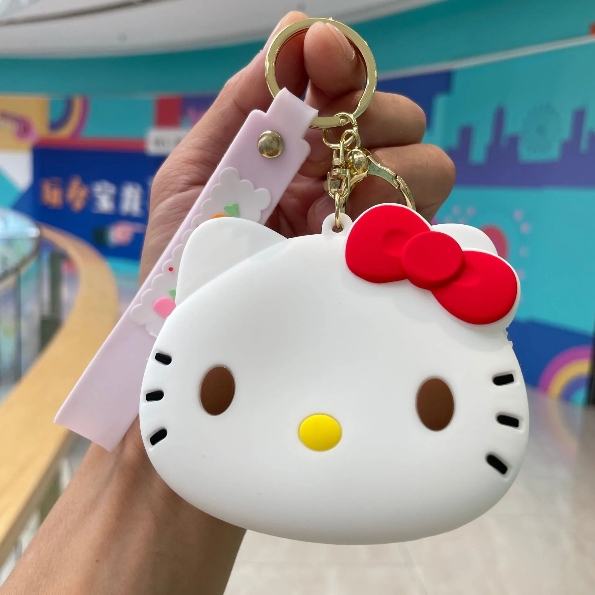Internet celebrity cartoon cute coin purse silicone small wallet Sanrio keychain car ornament small gift wholesale 7
