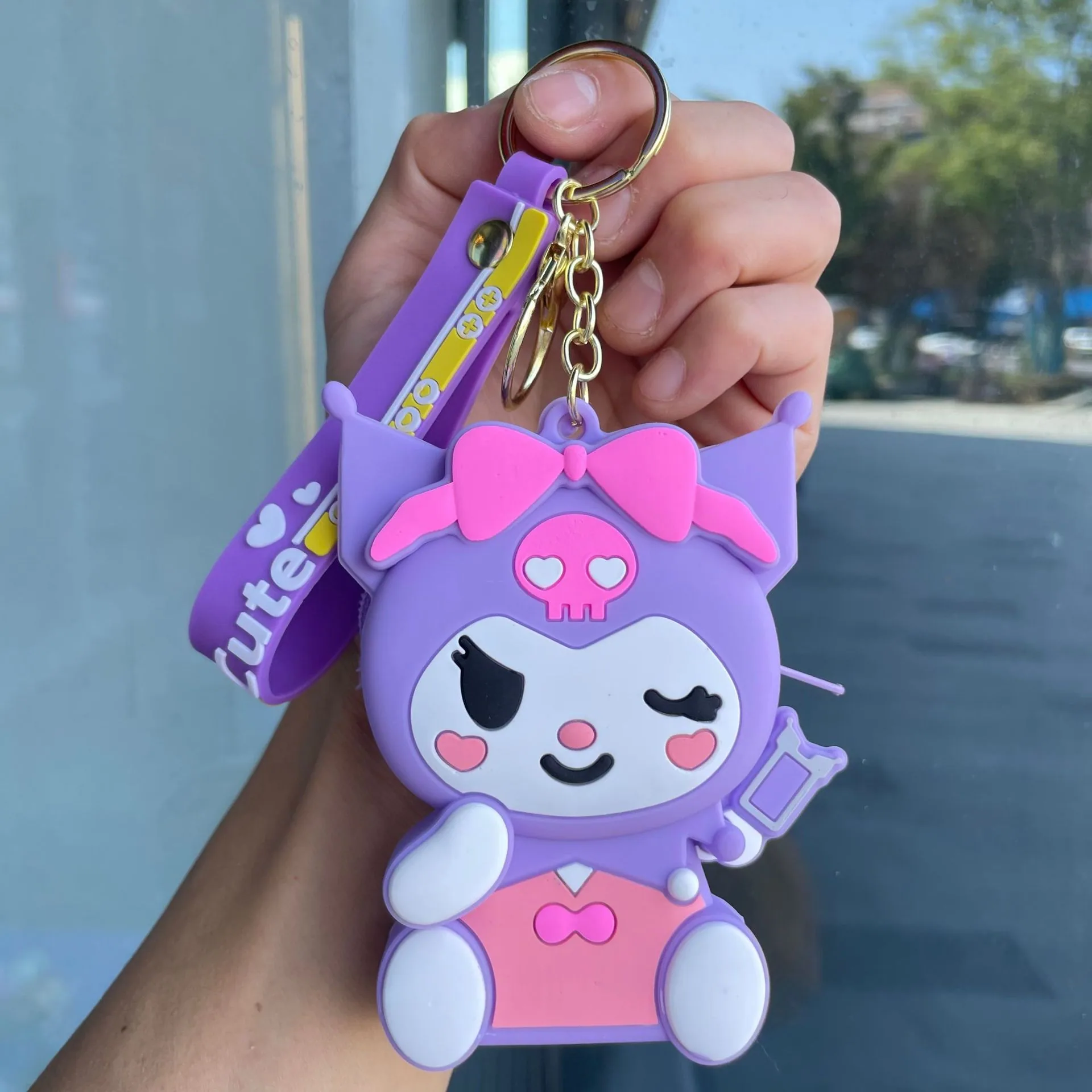 Internet celebrity cartoon cute coin purse silicone small wallet Sanrio keychain car ornament small gift wholesale 90