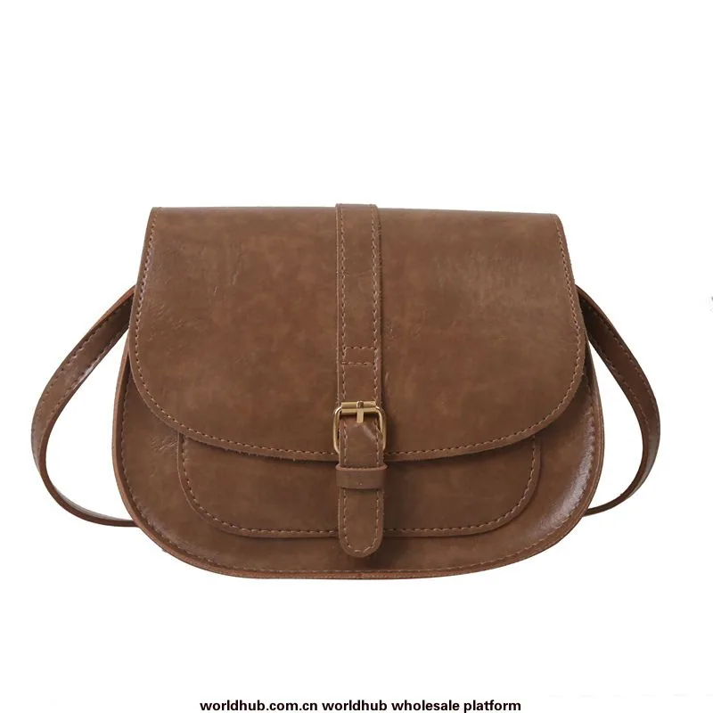Oilskin personality trend Korean bag women's 2023 new simple retro crossbody bag fashionable shoulder saddle bag 3