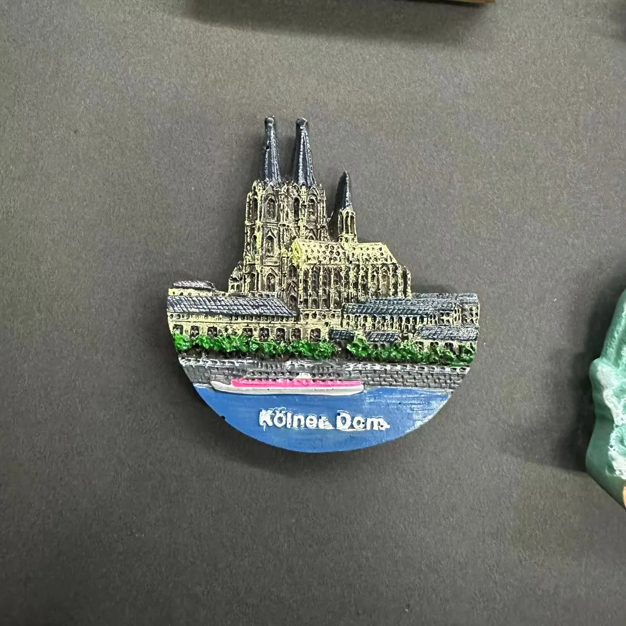 Washington, USA, Germany, Neuschwanstein Castle, France, Italy, Syria, Magnetic Resin Fridge Magnet 11