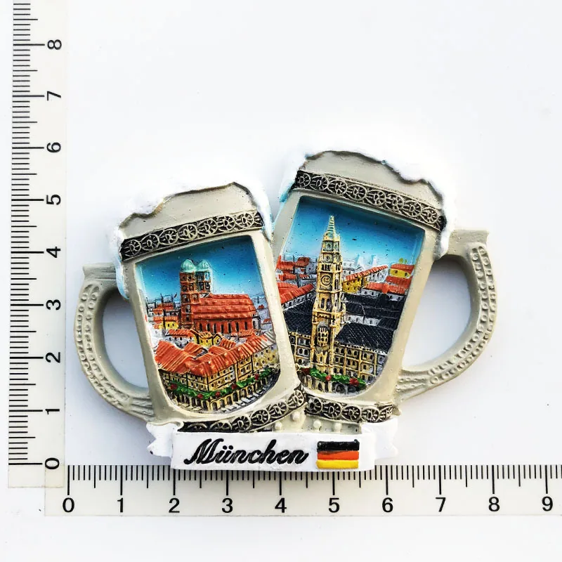 Manufacturers, spot wholesale, cross-border sources, scenic spots in Germany, tourist souvenirs, resin painted magnetic refriger 29