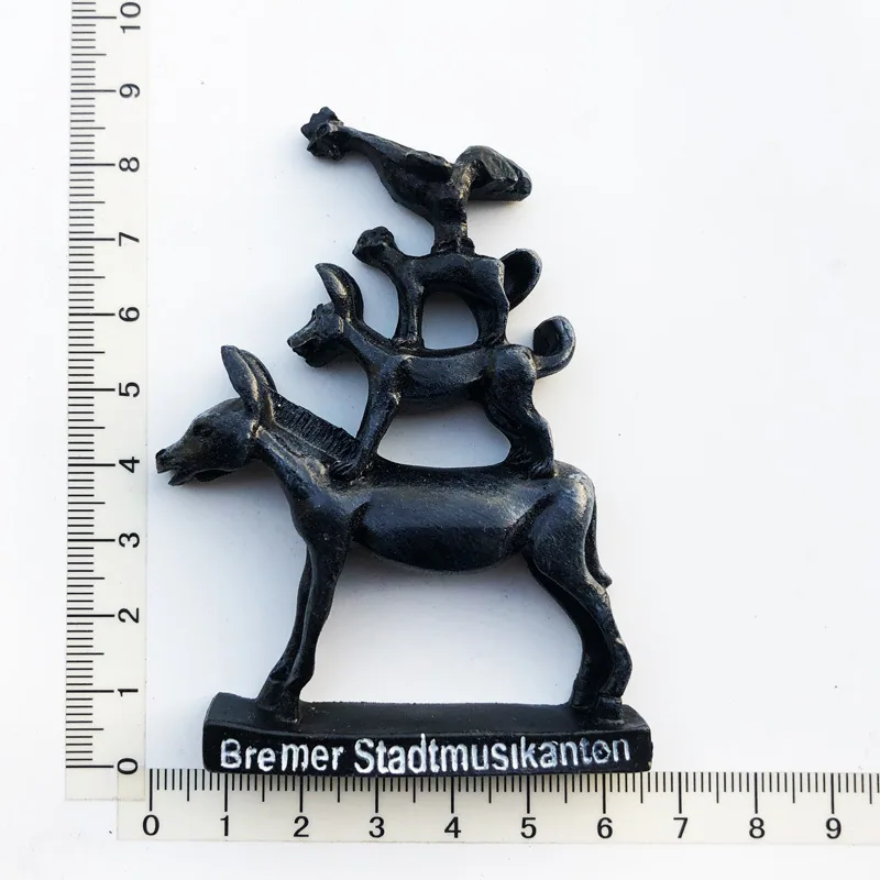 Manufacturers, spot wholesale, cross-border sources, scenic spots in Germany, tourist souvenirs, resin painted magnetic refriger 28