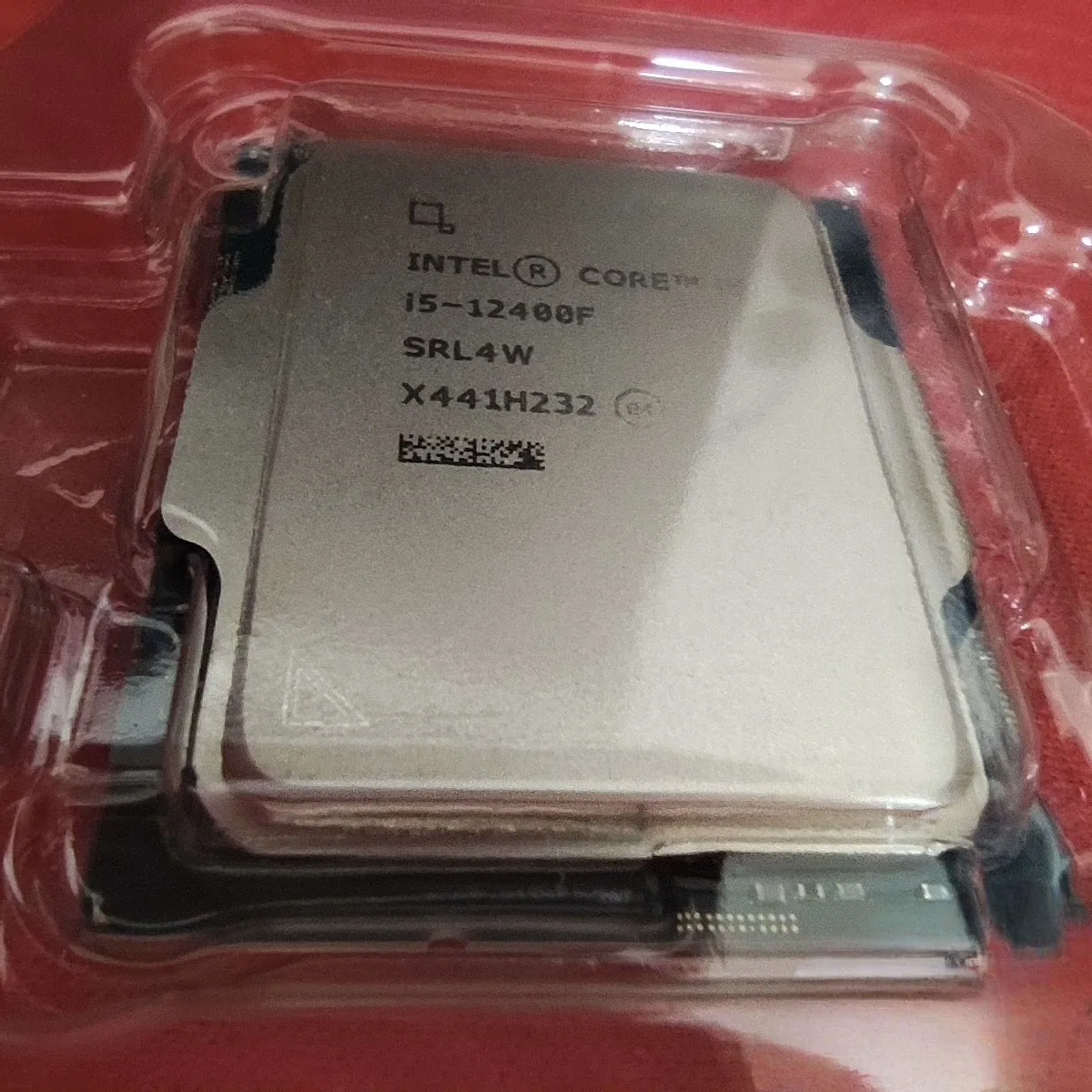 I5 12400F หลวม CPU คอมพิวเตอร์โปรเซสเซอร์ 6 แกน 12 เธรดสนับสนุนเมนบอร์ด H610B660 ที่ใช้งานได้ 5