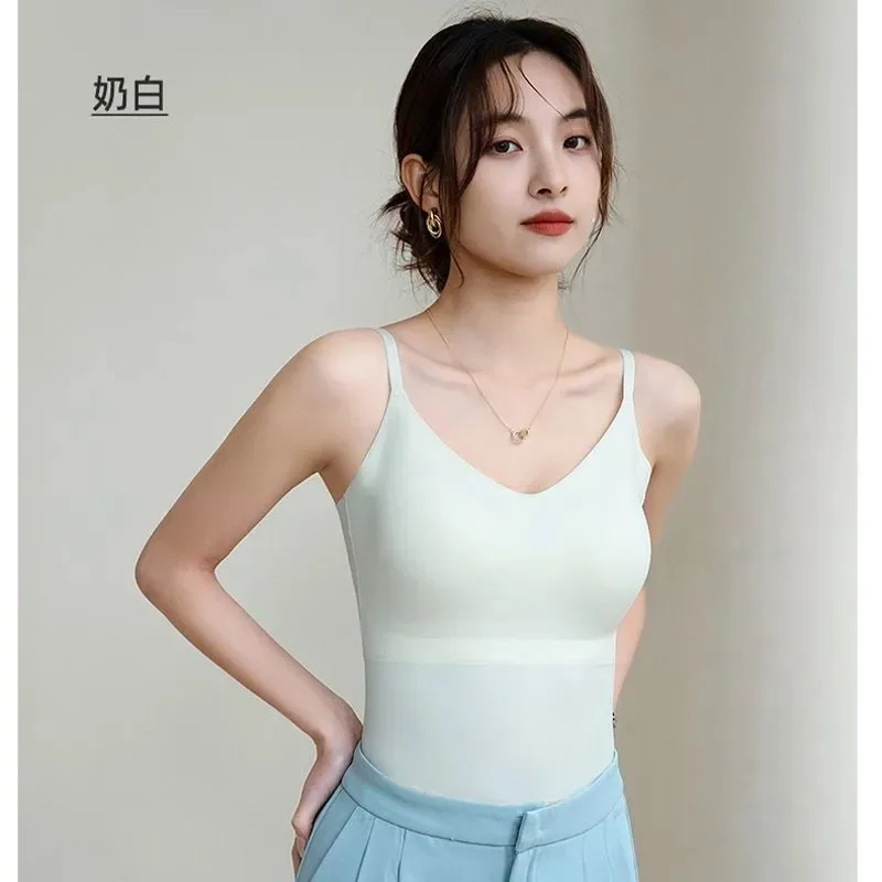 Summer thin non-marking ice silk air cup camisole with chest pad, wear it on the outside and wear it on the inside, with a be