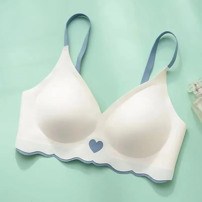 Seamless sweet underwear gathering anti-sagging thin big breasts and small breasts special wire-free girl student bra
