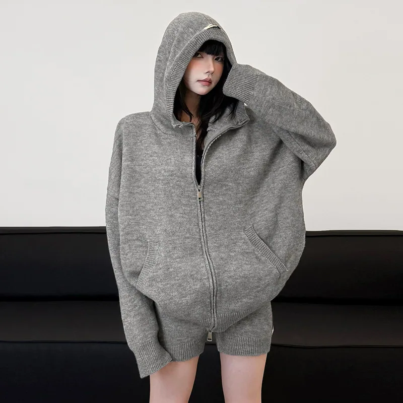 Europe and the United States 2024 Fall/Winter New Women's American Retro Lazy Style Hooded Zipper Jacket Tight Slimming Shorts
