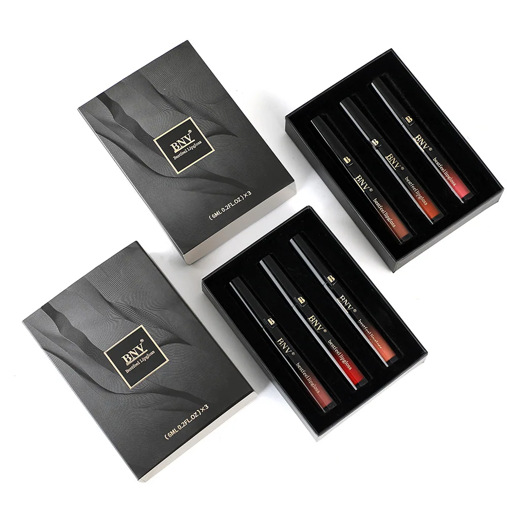 BNV non-stick cup lip stain velvet matte gloss, close-up of soft doe-foot applicator tip for precise lip color.