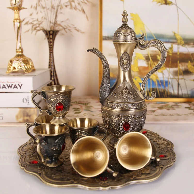 White wine glass dispenser, household shot wine glass, wine set European metal wine jug, high-end ornaments, wedding gifts 7