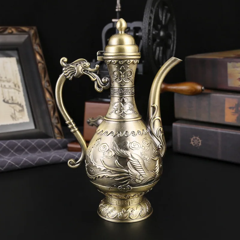 High-end wine set gift box classical home antique Russian imitation bronze liquor wine jug wine dispenser shot glass 4