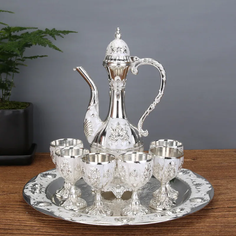 Exquisite wine set European and American style court style home ornaments restaurant hotel classic creative wine glasses and win 4
