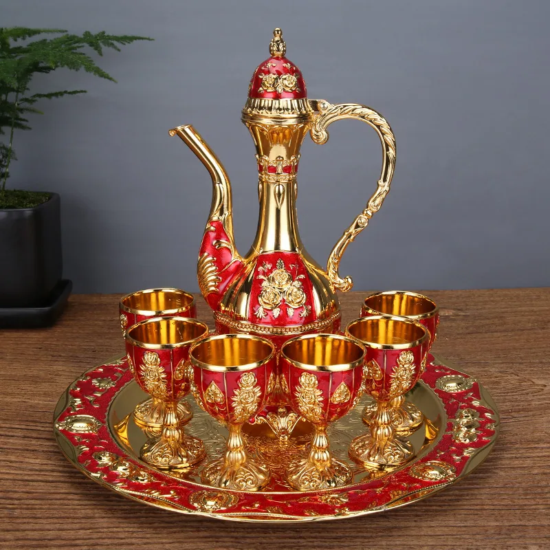 Exquisite wine set European and American style court style home ornaments restaurant hotel classic creative wine glasses and