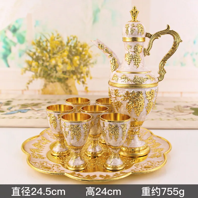European Metal Barware Set Creative Vintage Liquor Jug Dispenser Exquisite Wine Glass Wedding Gift Decorative Ornaments