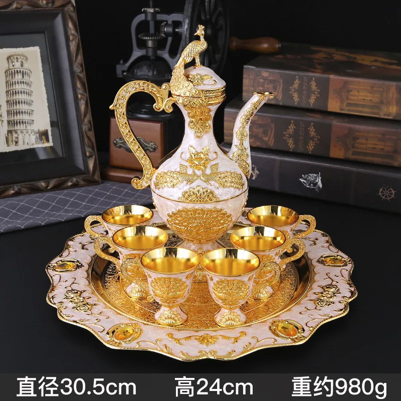 Court style wine set creative exquisite European metal home ornaments vintage light luxury wine glasses wine jug eight-piece set
