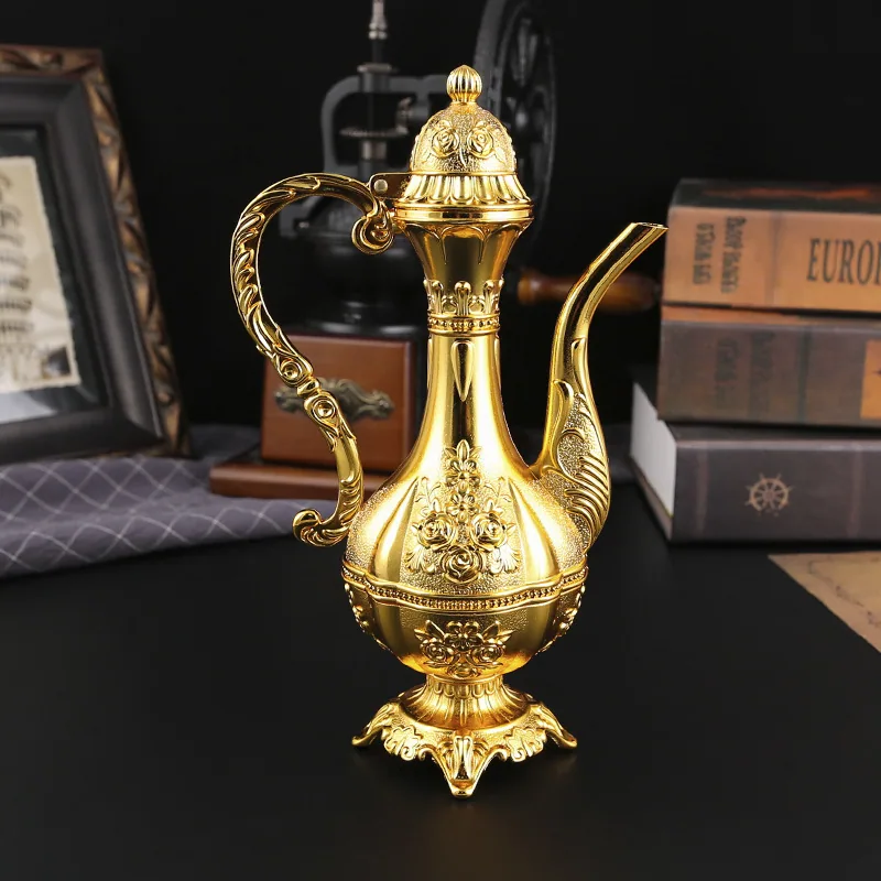 High-end European wine set metal material hotel home gold wine jug wine glass banquet supplies factory direct supply 3