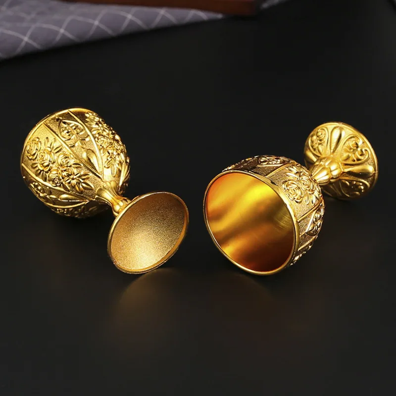 High-end European wine set metal material hotel home gold wine jug wine glass banquet supplies factory direct supply 2