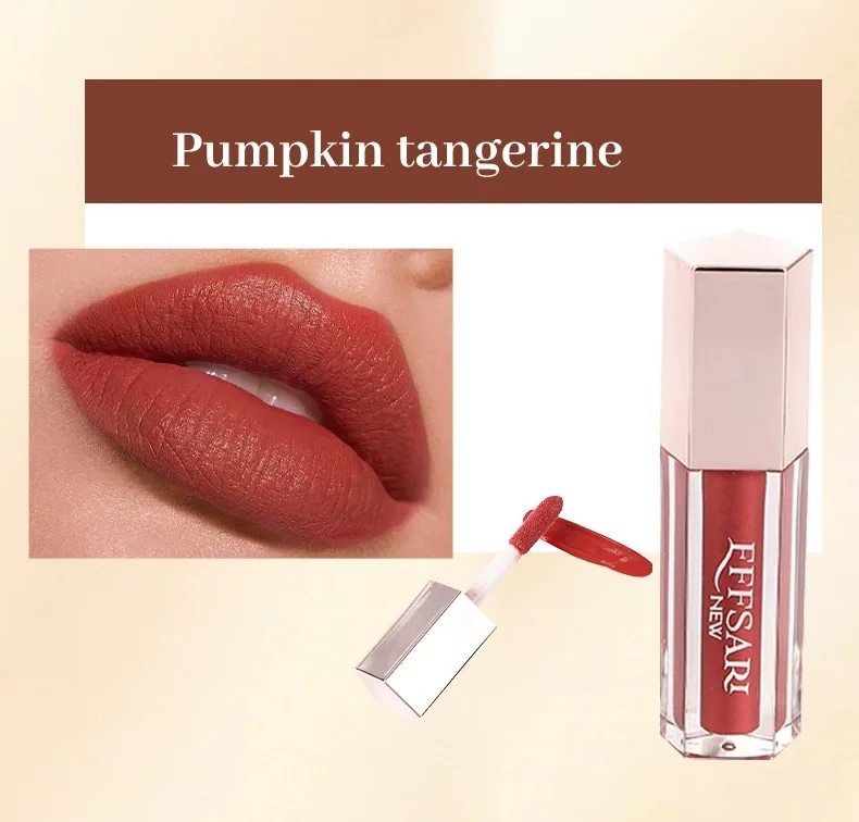 EFFSARI long-lasting non-refuting moisturizing lip gloss velvet texture swatch on lips