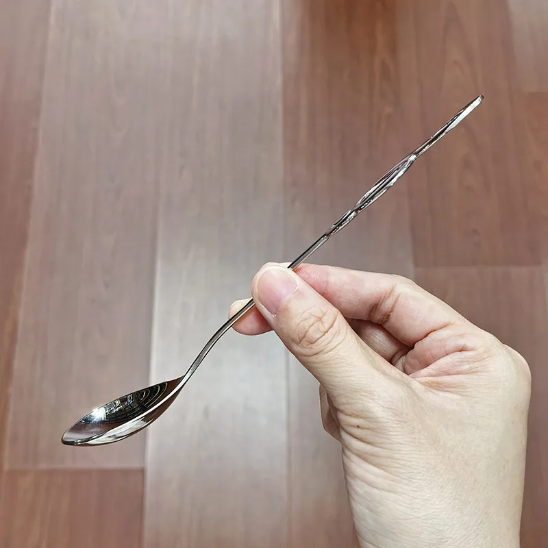 304 stainless steel note spoon main dinner spoon home creative tableware spoon bibimbap spoon multi-use dessert cake spoon dinne 4