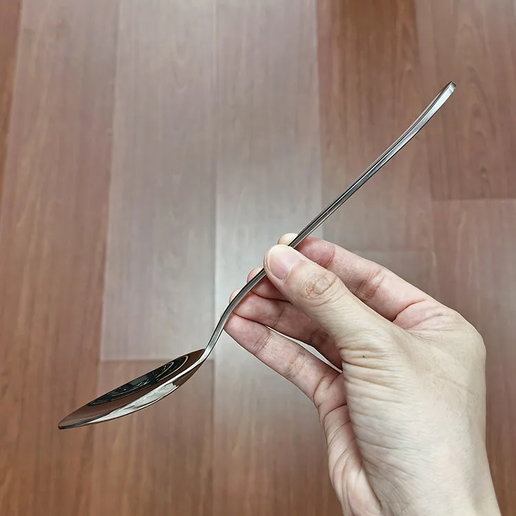 304 stainless steel dinner spoon household dining tableware spoon drinking soup spoon pointed soup spoon hotel main dinner spoon 16