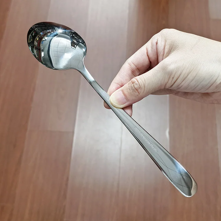 304 stainless steel dinner spoon household dining tableware spoon drinking soup spoon pointed soup spoon hotel main dinner spoon 17