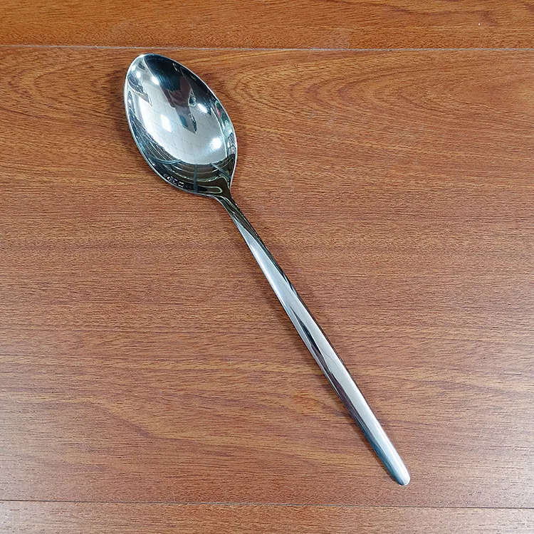Household stainless steel spoons are mostly used for meals, soup spoons, bibimbap spoons, and pointed spoons for restaurants 18